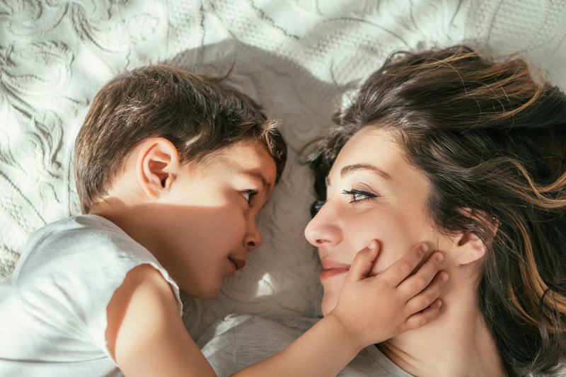 Peuter wil niet slapen zonder mama? Dit kan helpen